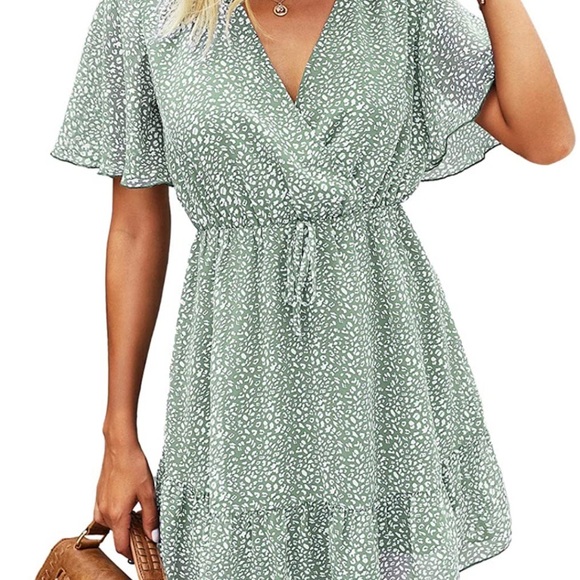 KIRUNDO Women’s Summer Dress Short Sleeve Ruffle Leopard Print Sexy V Neck Dress - Picture 5 of 5